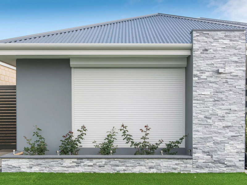 Kombi műanyag redőny